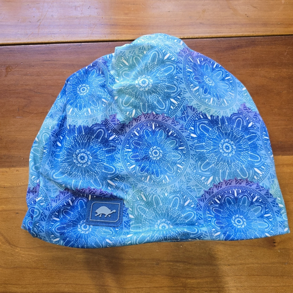 Turtlefur Comfort Shell High Pony Hat - Blue, Purple, White - NWOT